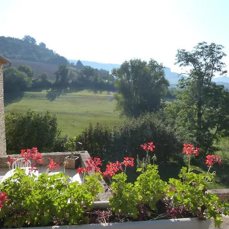 La Reine Des Pres D'hotes Bed & Breakfast Saint-Bonnet-de-Chirac