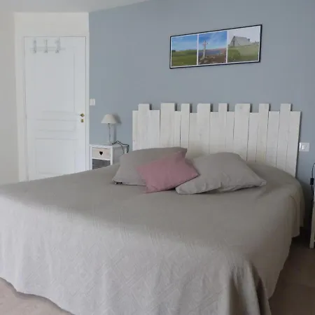La Reine Des Pres D'hotes Frühstückspension 3*