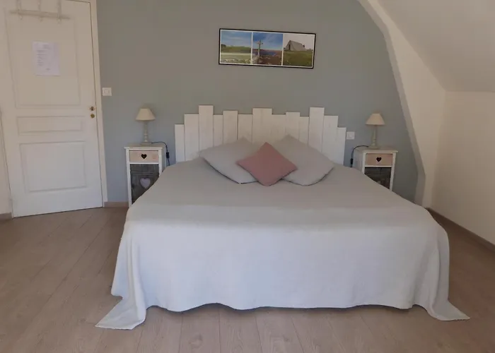 La Reine Des Pres D'hotes Nocleg ze śniadaniem